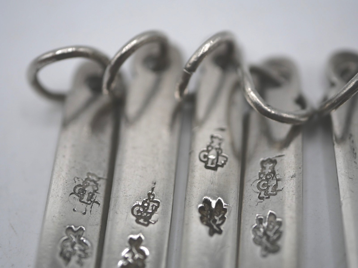 Série de 6 hatelets(brochettes) en argent massif époque 18ème-photo-1