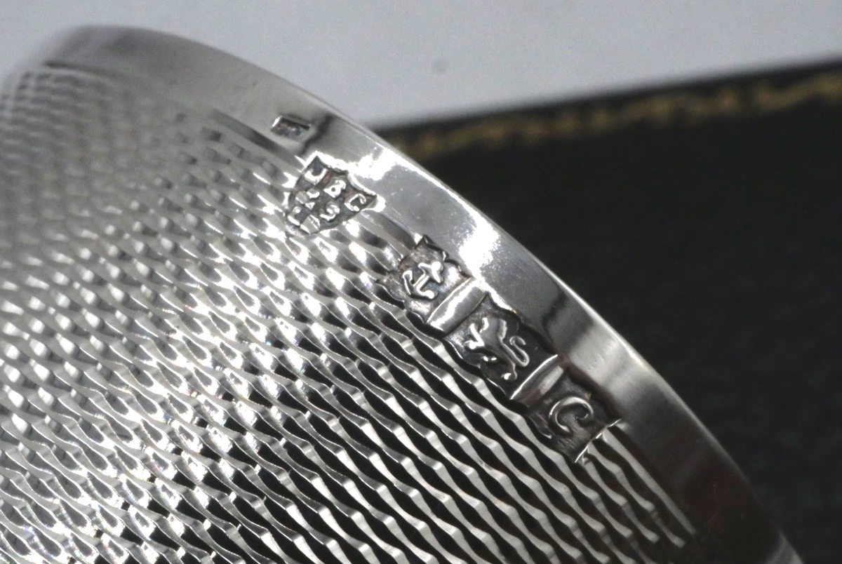 Pair Of Solid Silver Napkin Rings-photo-2