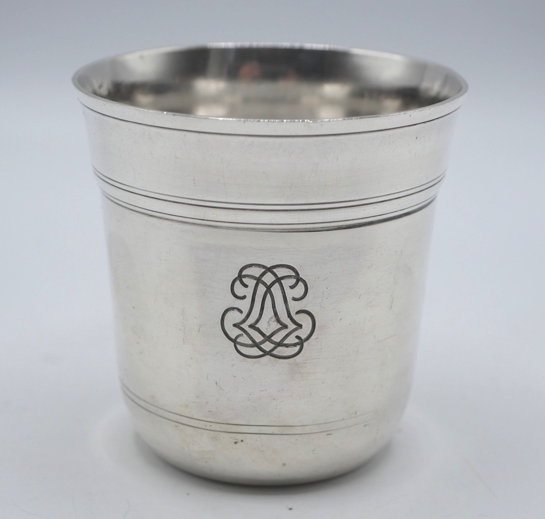 Timbale en argent massif par Puiforcat