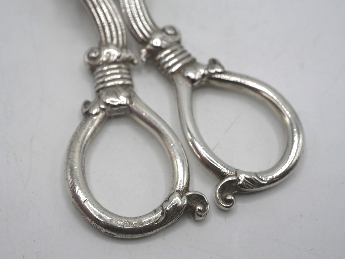 Paire de ciseaux à raisin en argent massif par Tiffany-photo-1