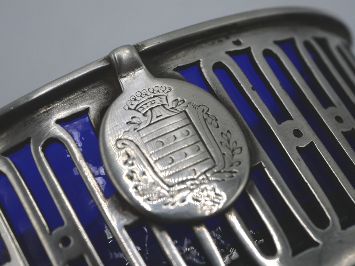 Pair Of Solid Silver Salt Cellars, 18th Century-photo-1