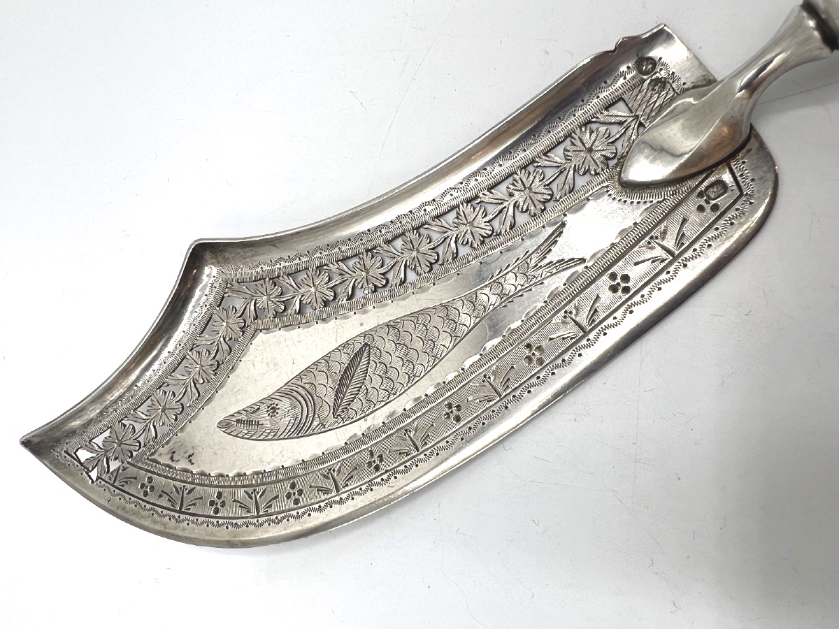 Pelle à poisson en argent massif époque 19ème-photo-1