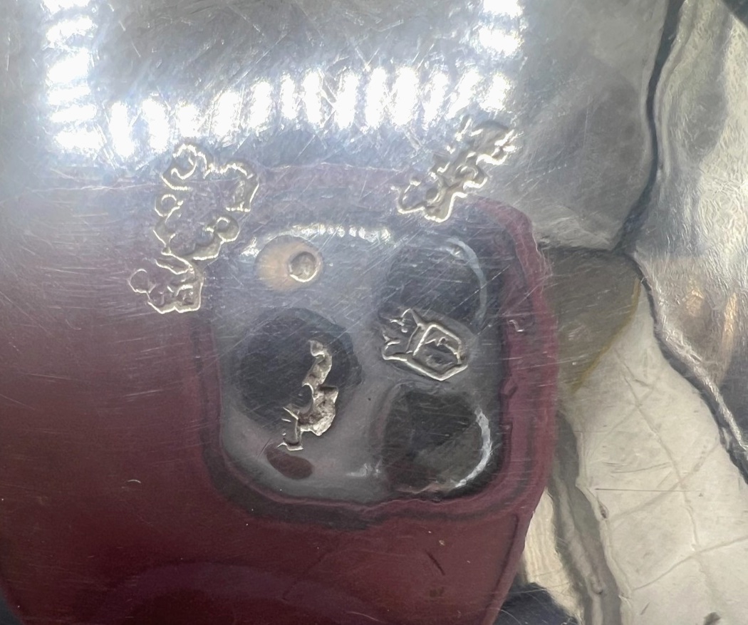 Chocolatière tripode en argent massif, Montpellier, 1731-1734-photo-2