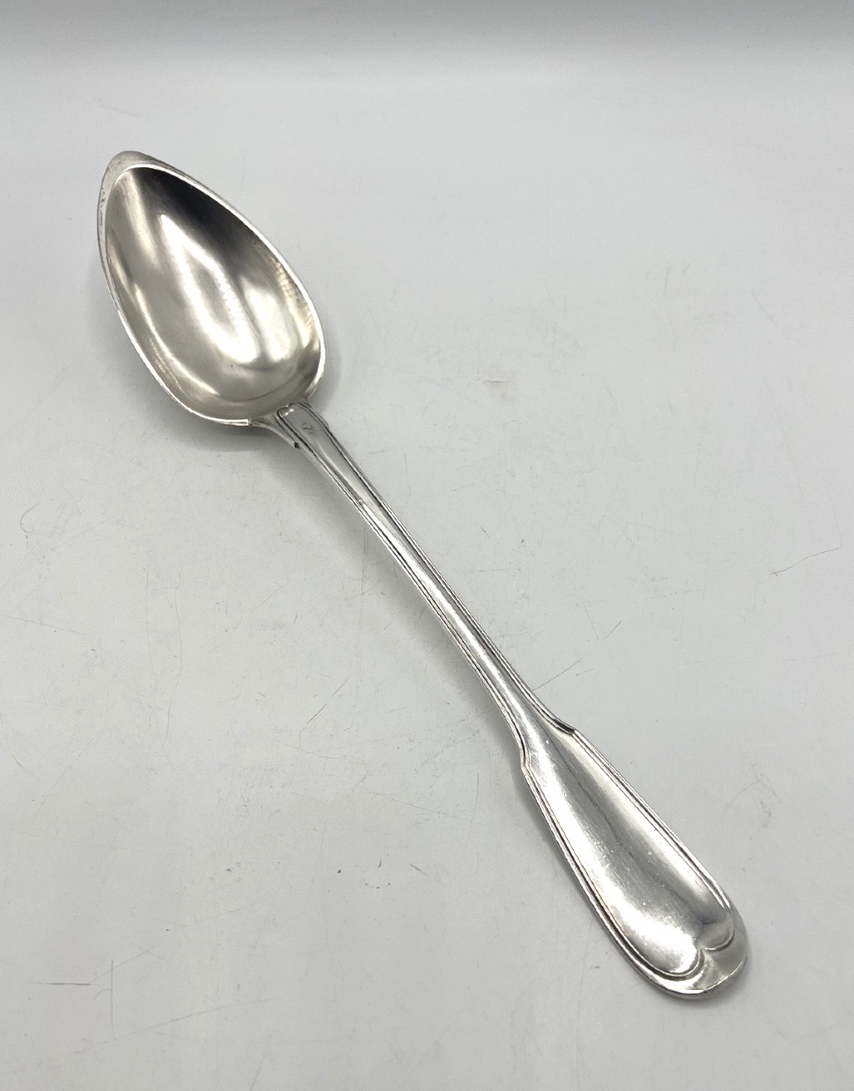 Cuillère à ragout en argent massif