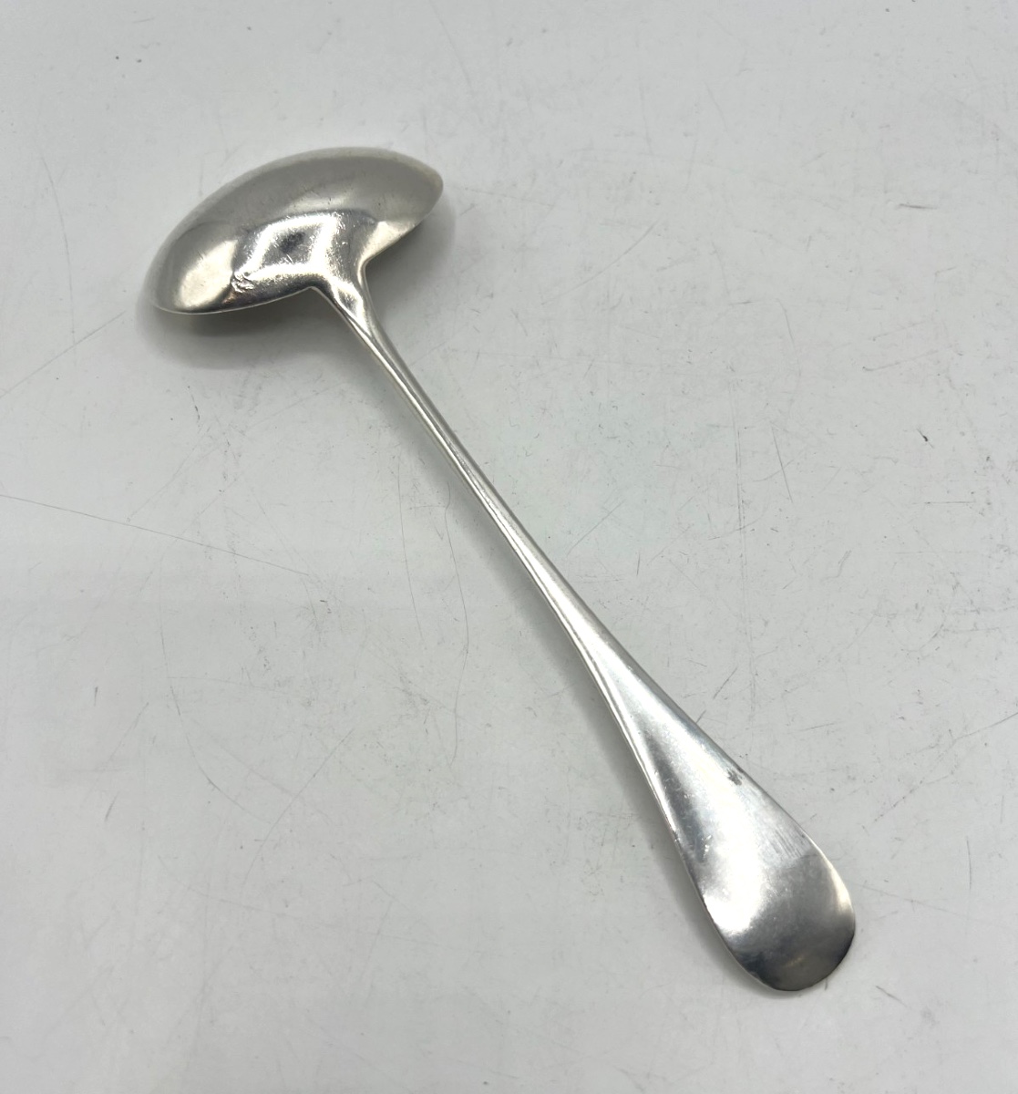 Cuillère à sauce en argent massif-photo-1