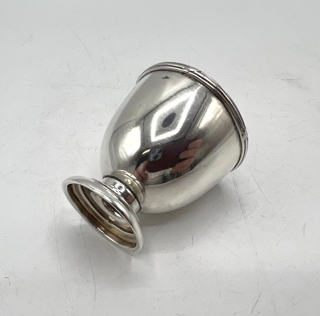 Coquetier en argent massif par Puiforcat-photo-1