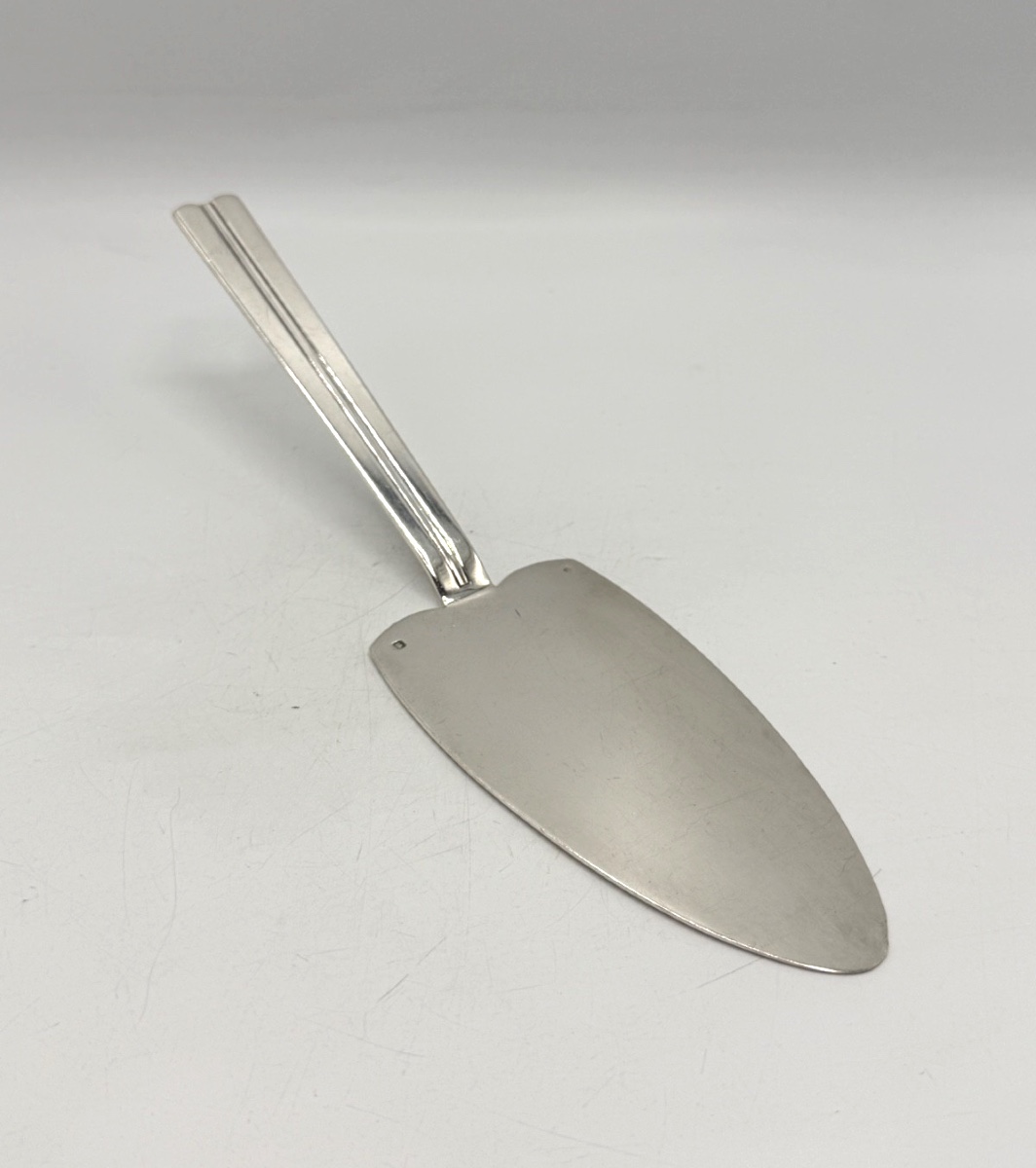 Pelle à tarte en argent massif Art Déco par Ravinet d'Enfert