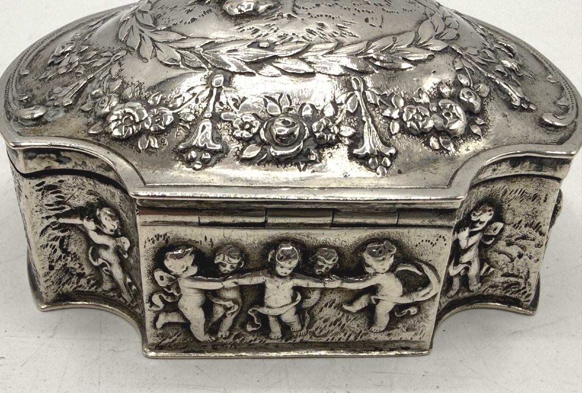 Solid Silver Oval Box-photo-5