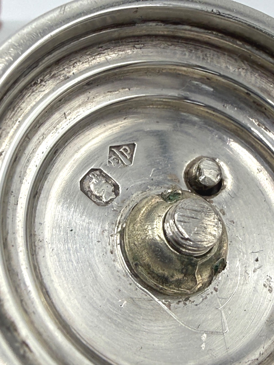 Baguier sur piédouche en argent massif par Jean-Elisée Puiforcat-photo-3