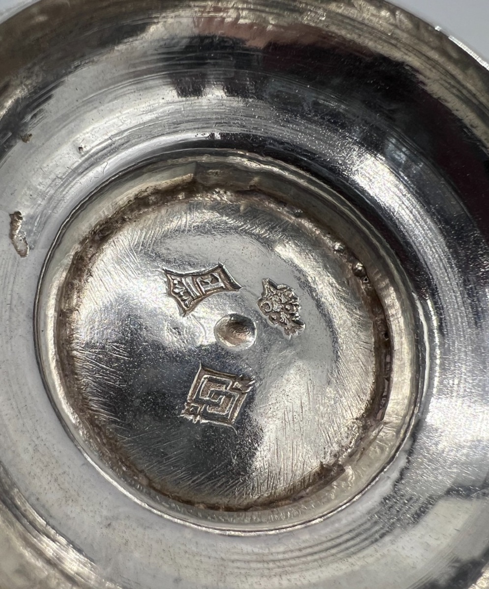 Tulip Tumbler In 18th Century Sterling Silver-photo-2