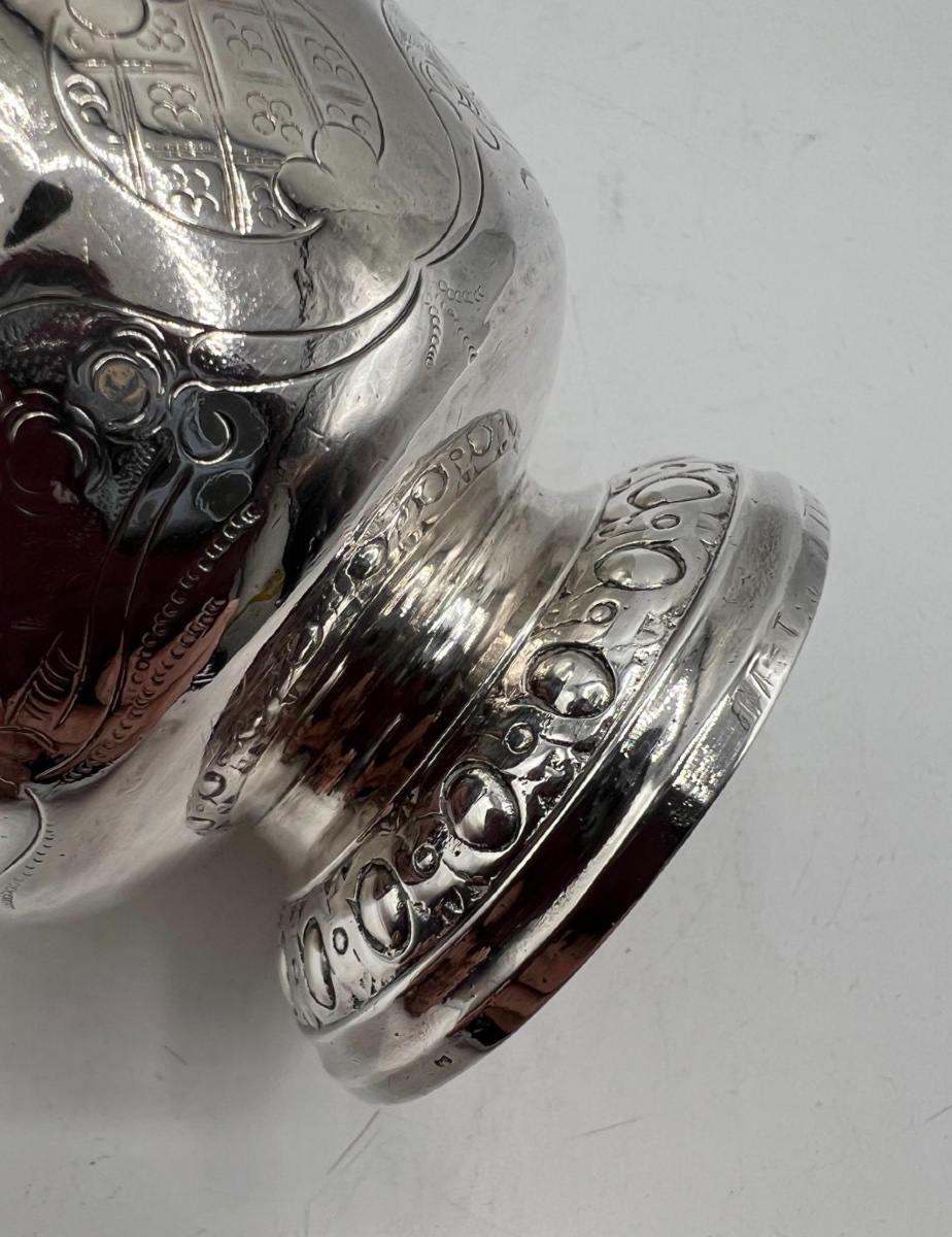 Tulip Tumbler In 18th Century Sterling Silver-photo-3