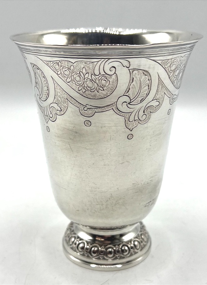 Timbale en argent massif époque 19ème