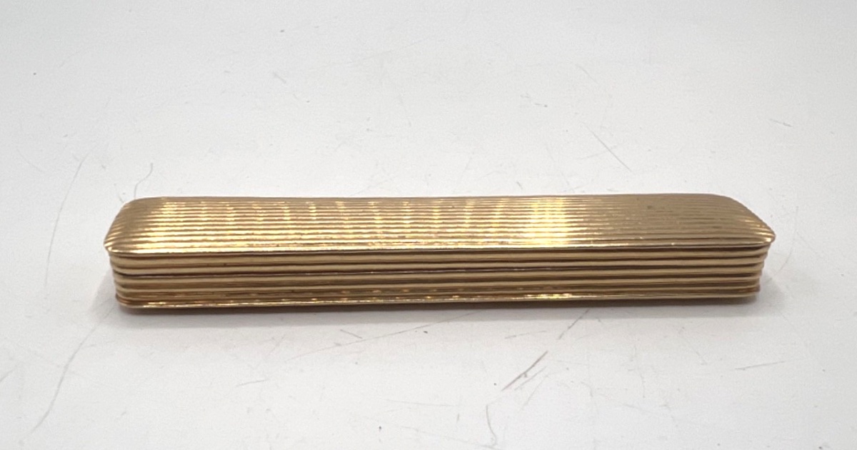Rectangular Box In Yellow Gold-photo-1