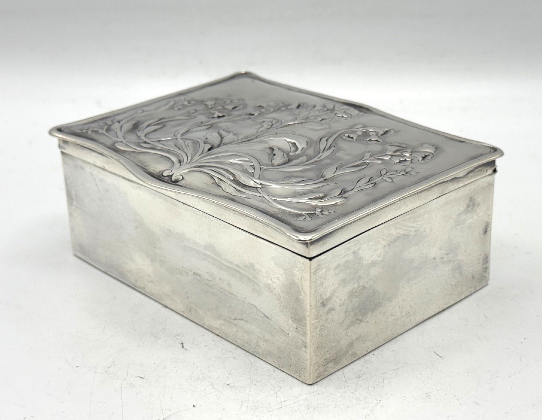 Boite en argent massif Art Nouveau-photo-2