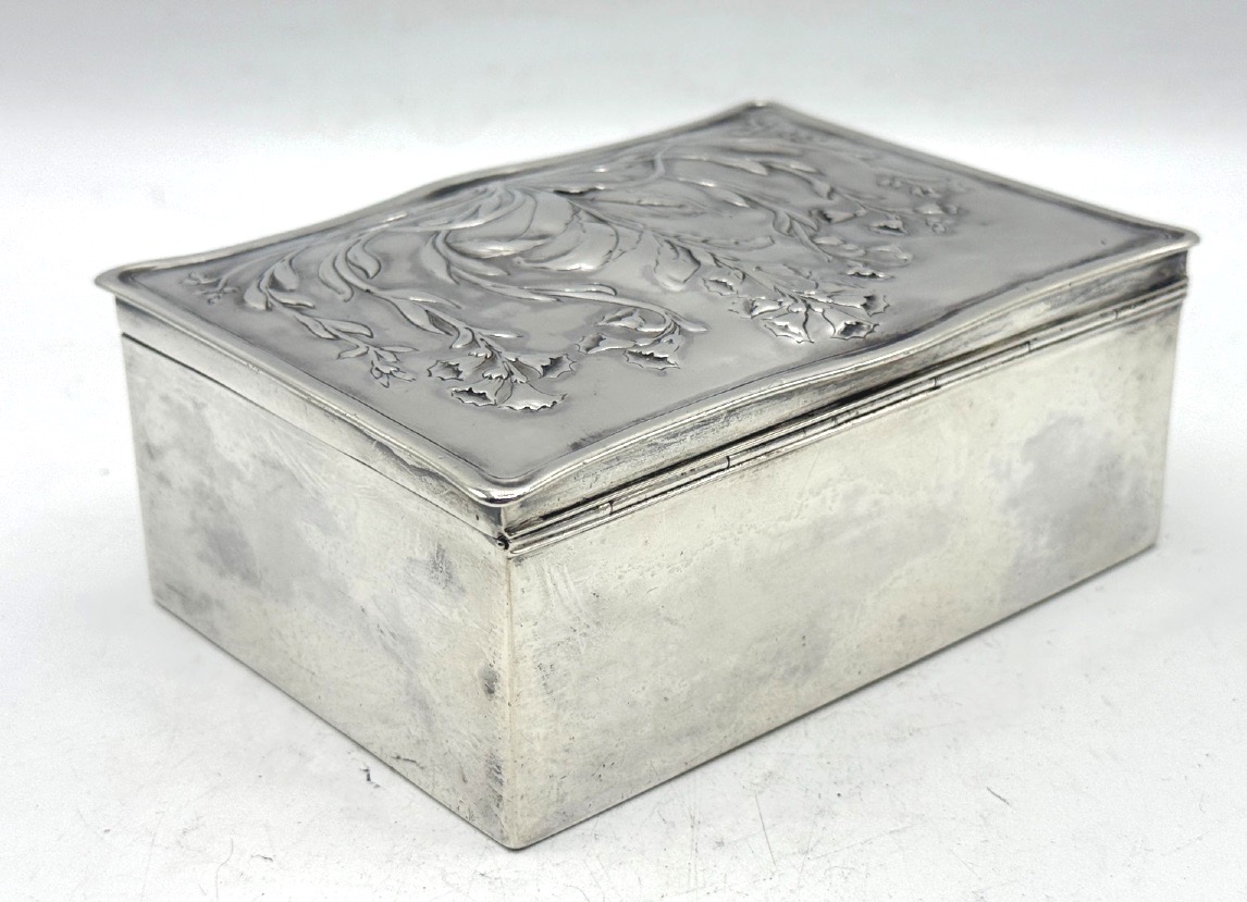 Boite en argent massif Art Nouveau-photo-3