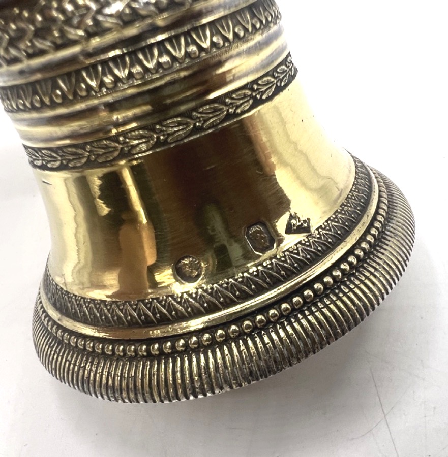 Clochette de table en argent massif et vermeil, époque 19ème-photo-2