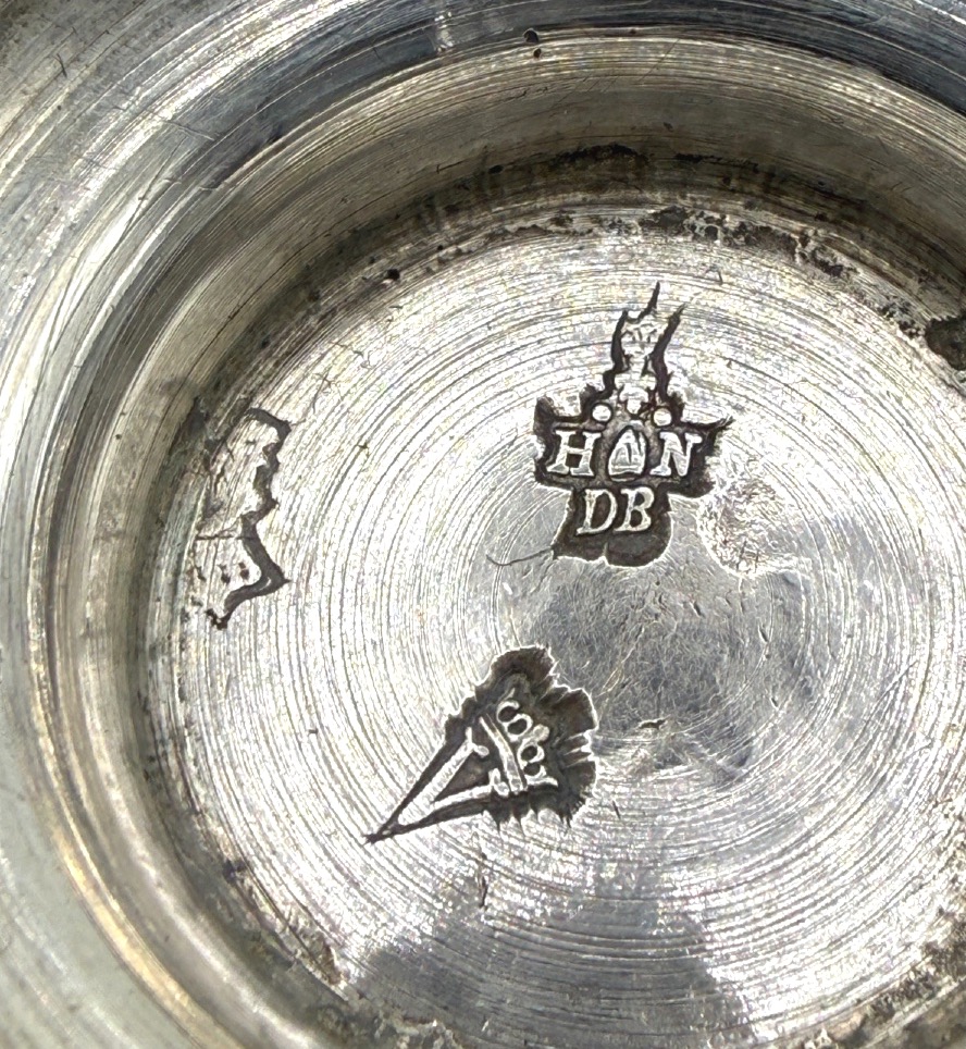Timbale en argent massif époque 18ème, Paris 1760-photo-2