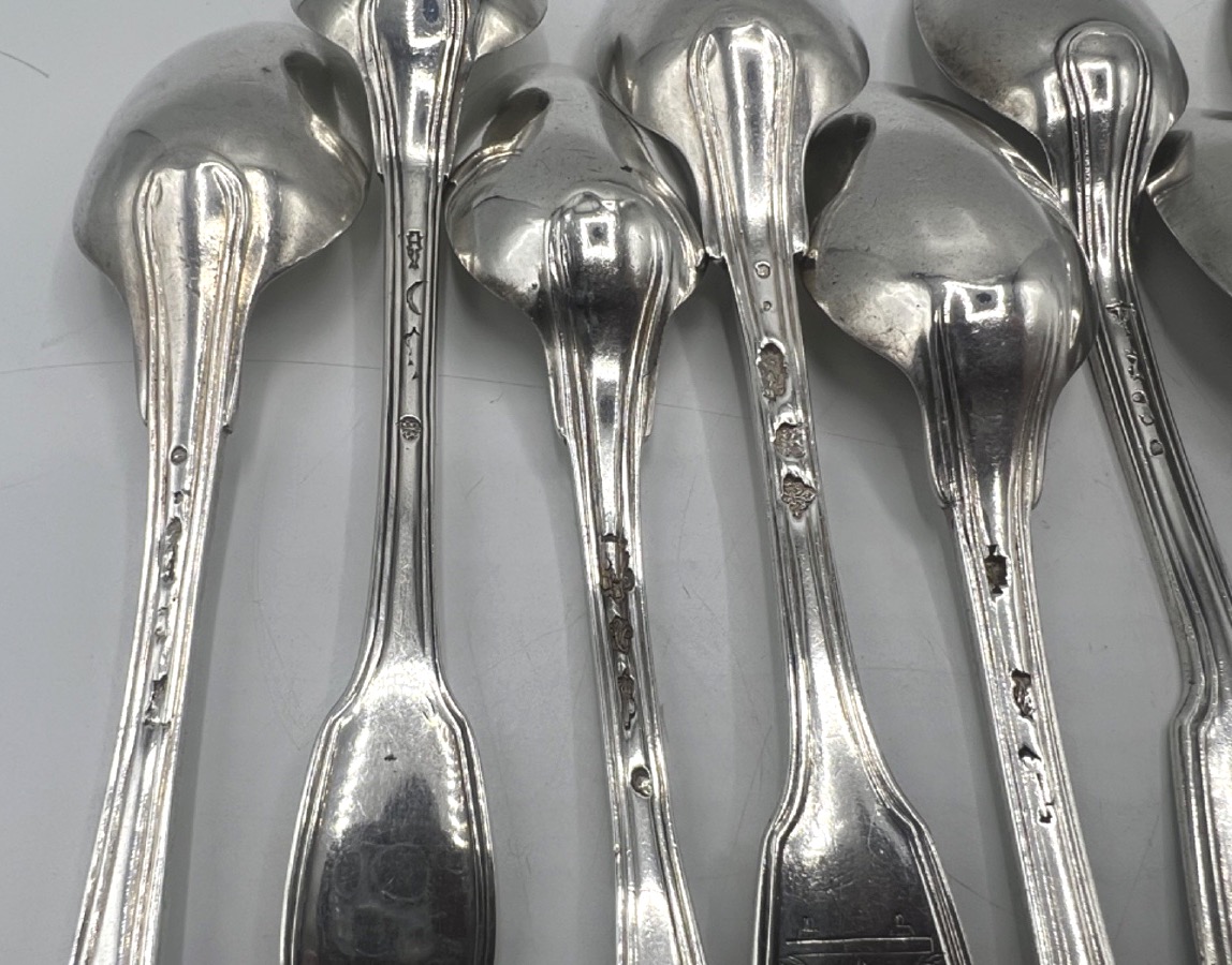 Suite de 15 cuillères à café en argent massif époque 18ème-photo-2