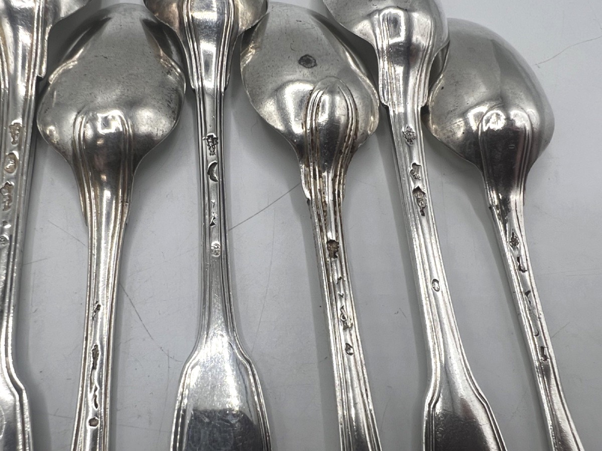 Suite de 15 cuillères à café en argent massif époque 18ème-photo-4