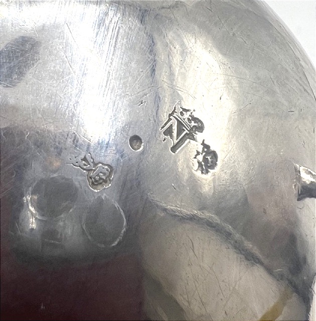 Chocolatière tripode en Argent Massif, époque 18ème, Paris 1776-photo-3