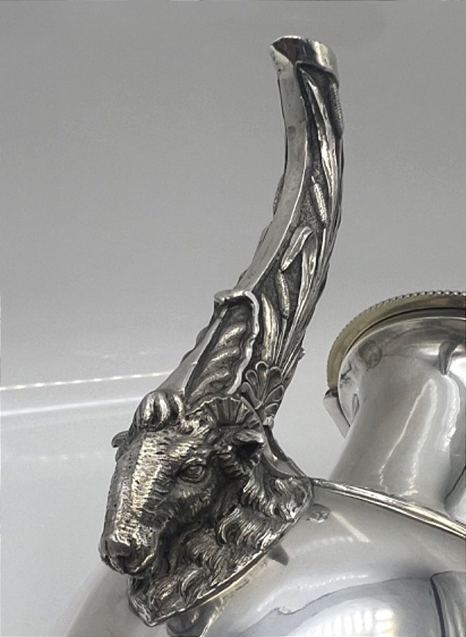 19th-century Solid Silver Coffee Pot With Animal Motifs-photo-2