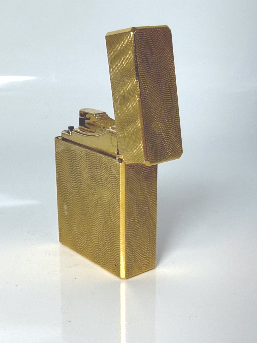 Briquet plaqué or par Dupont pour Hermès-photo-2