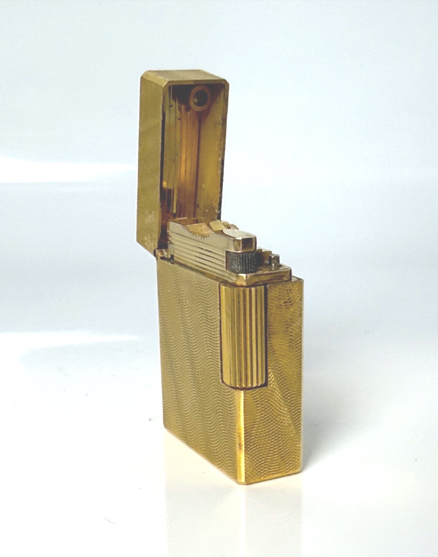 Briquet plaqué or par Dupont pour Hermès-photo-3
