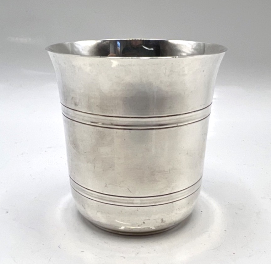 Timbale en argent massif par Puiforcat