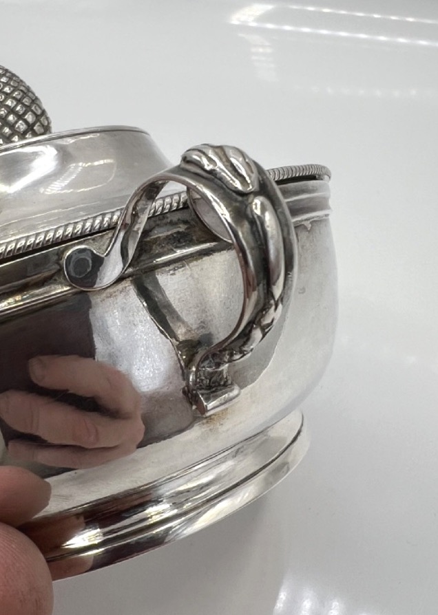 18th-century Solid Silver Covered Soup Tureen-photo-2