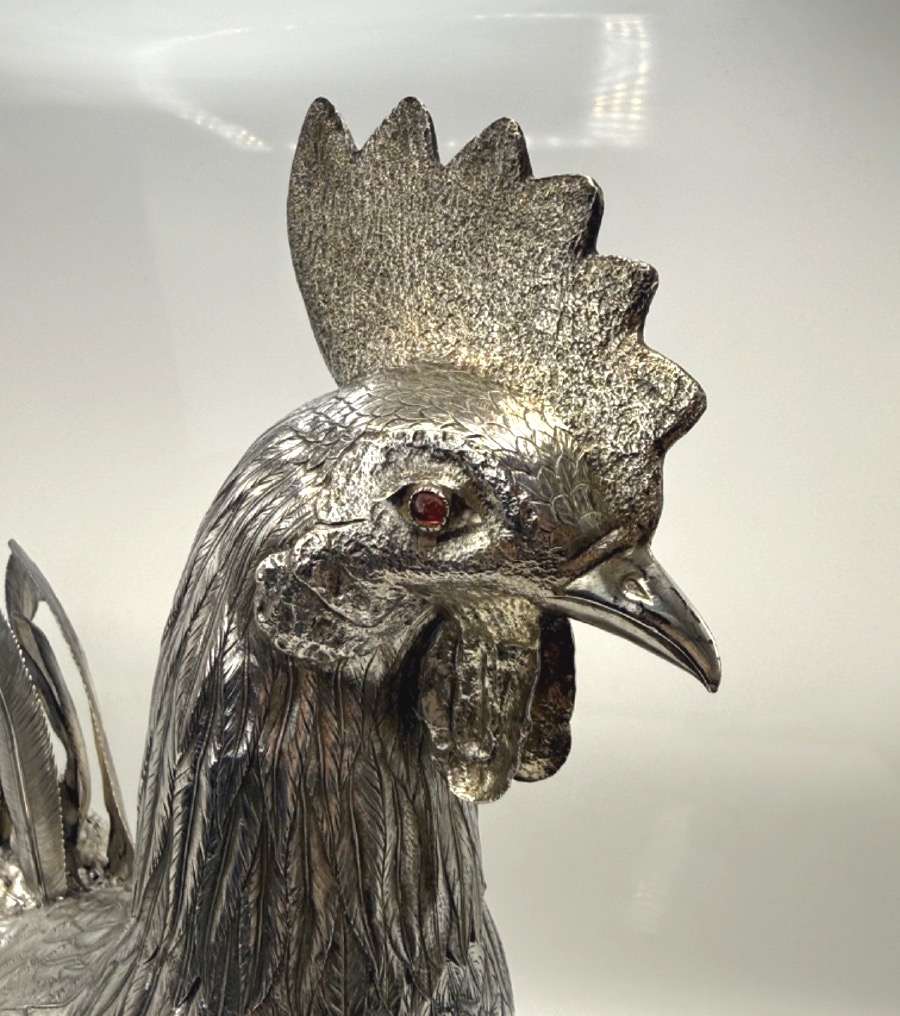 Statue Of A Rooster Made Of Solid Silver-photo-6