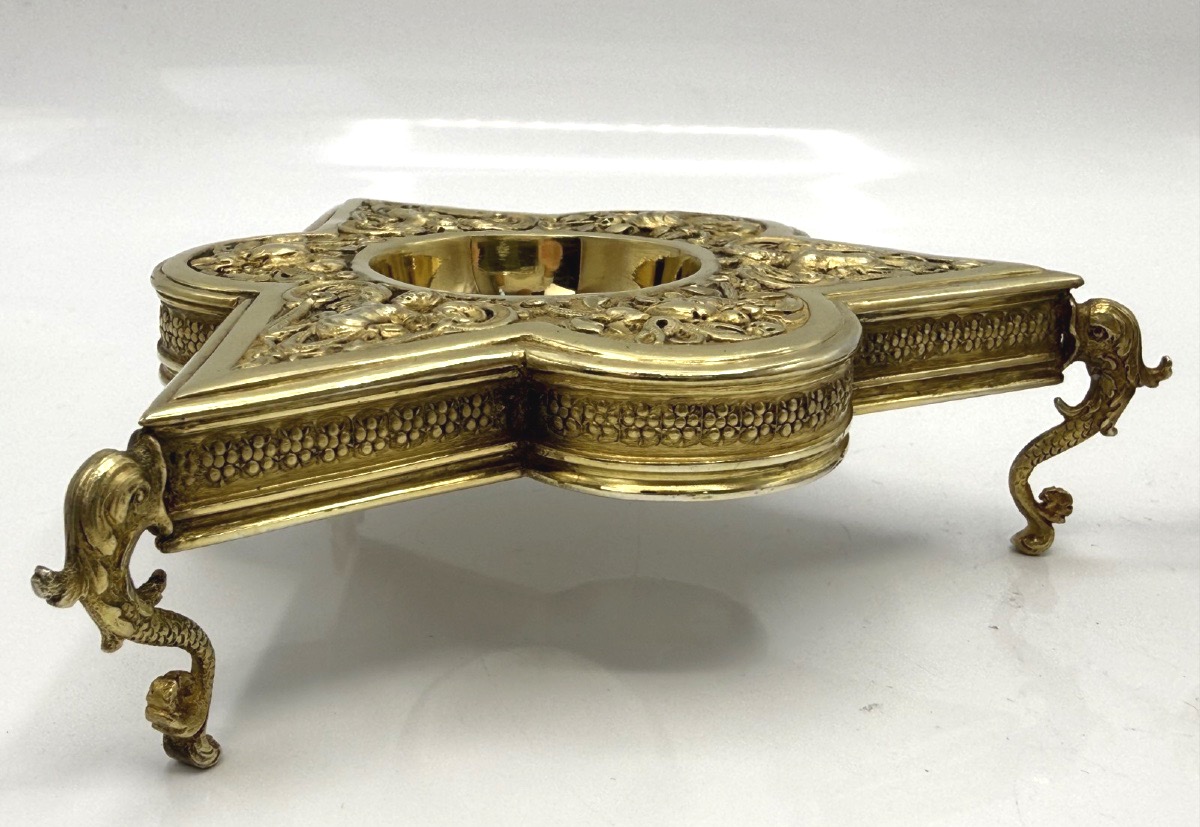 Pair Of 19th-century Vermeil Tripod Cups, By Bossard-photo-1