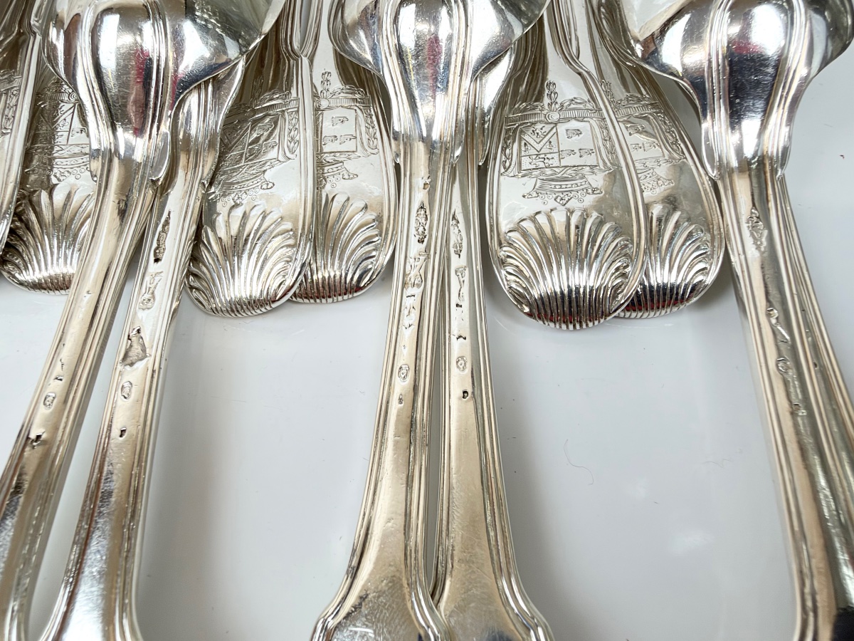 A Set Of 18 Pieces Of Solid Silver Tableware From The 18th Century-photo-2