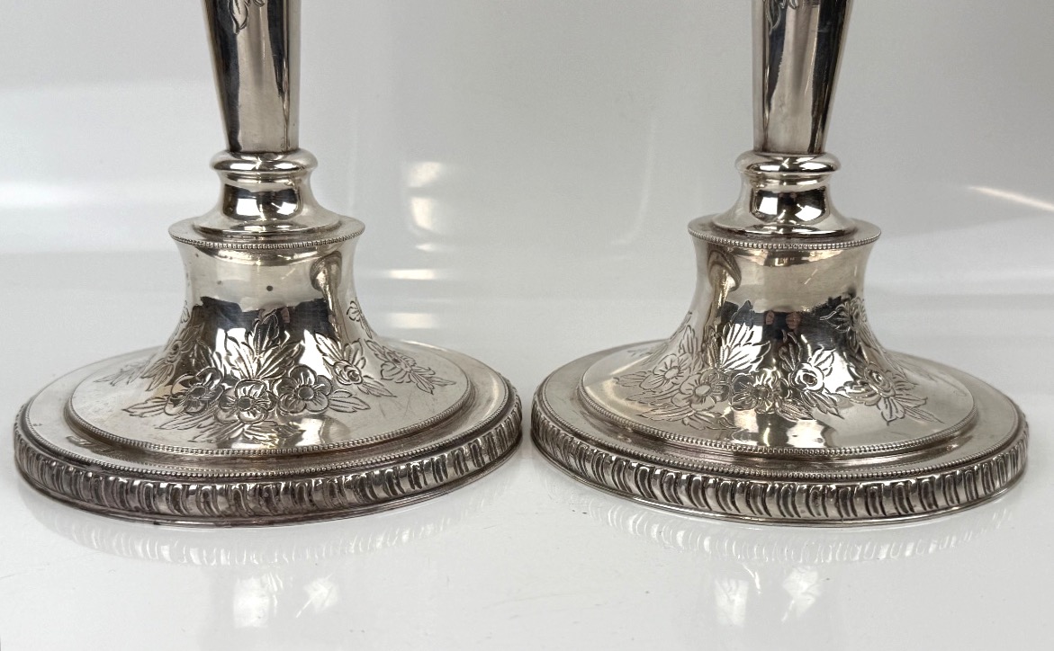 Paire de bougeoirs en argent massif par Odiot-photo-4