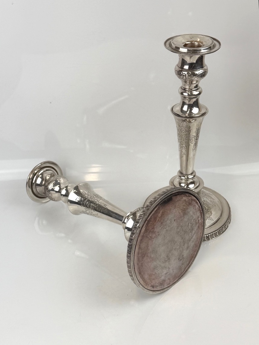Paire de bougeoirs en argent massif par Odiot-photo-6