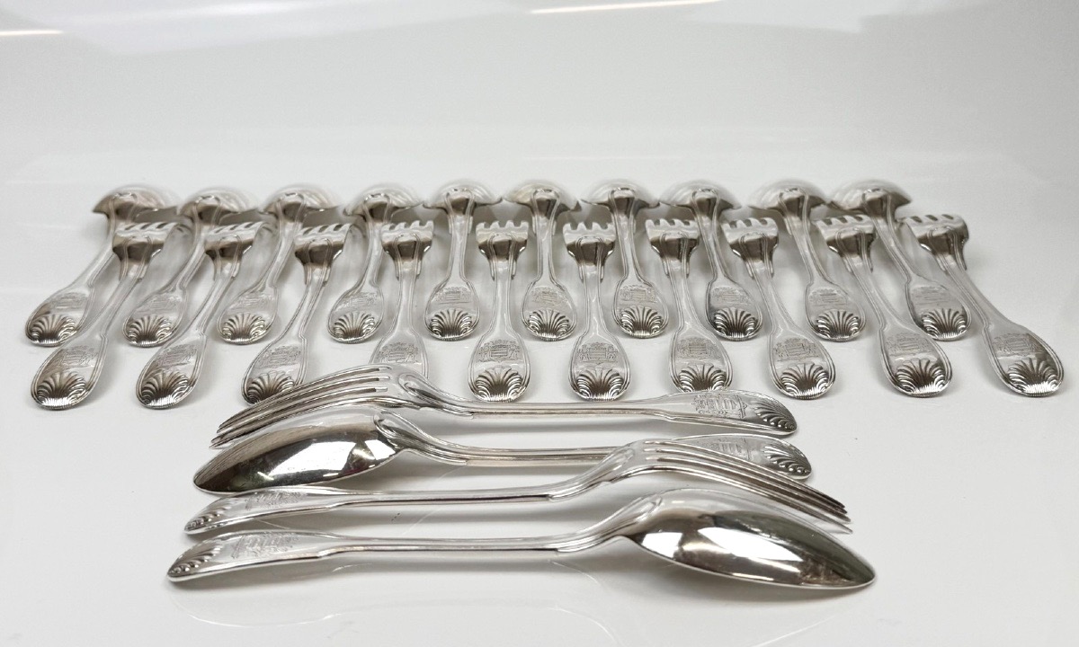Set Of 12 Solid Silver Dessert Cutlery Pieces, Featuring A Coat Of Arms And A Seashell-photo-4