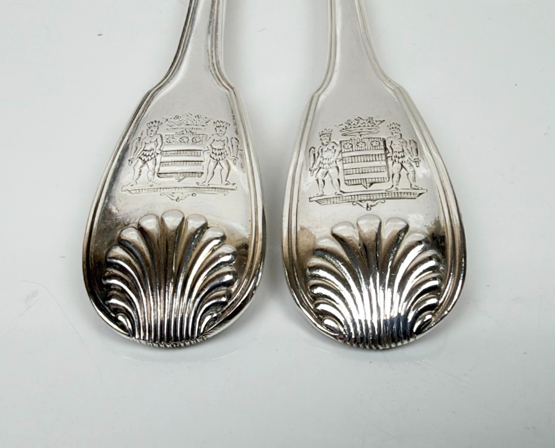 Set Of 12 Solid Silver Dessert Cutlery Pieces, Featuring A Coat Of Arms And A Seashell-photo-3