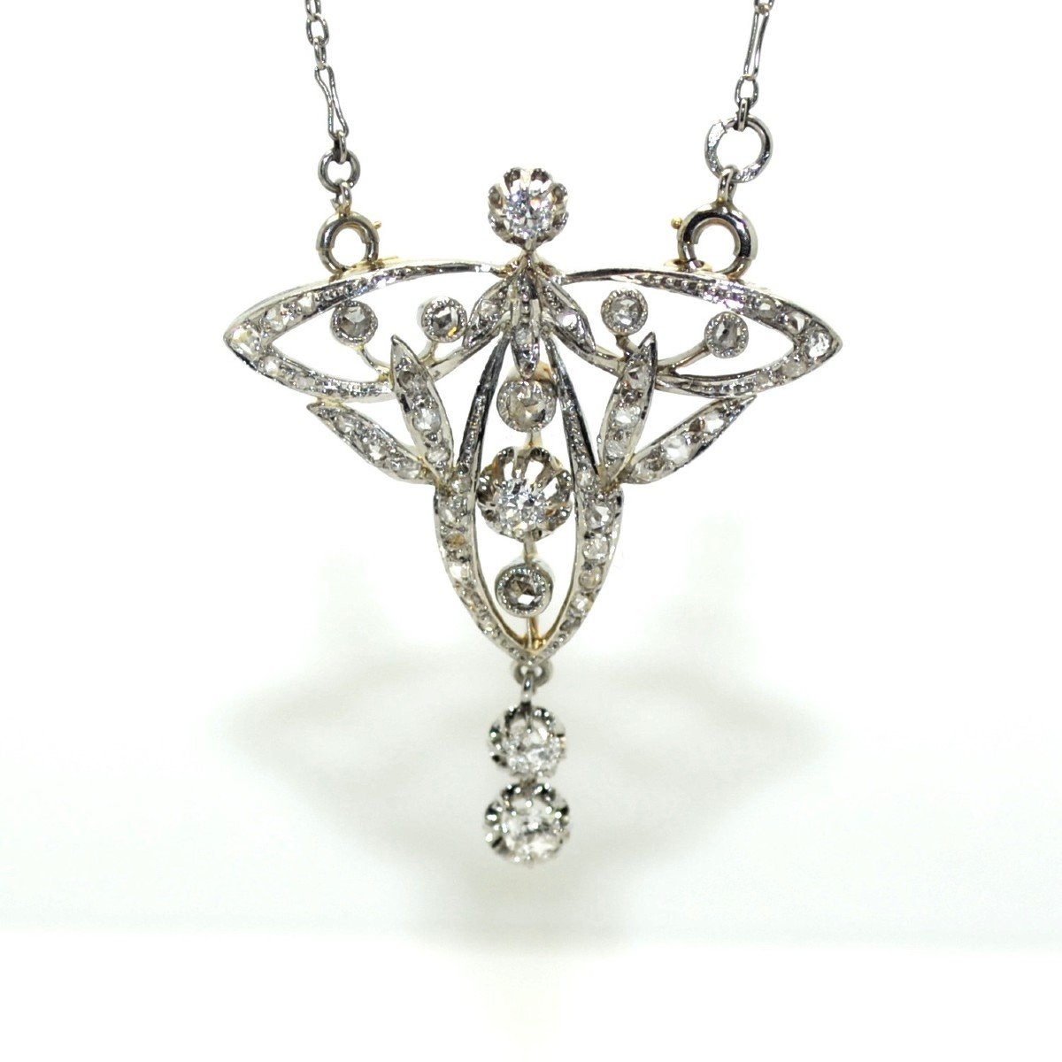 Belle Epoque Diamond Pendant, Circa 1920-photo-3