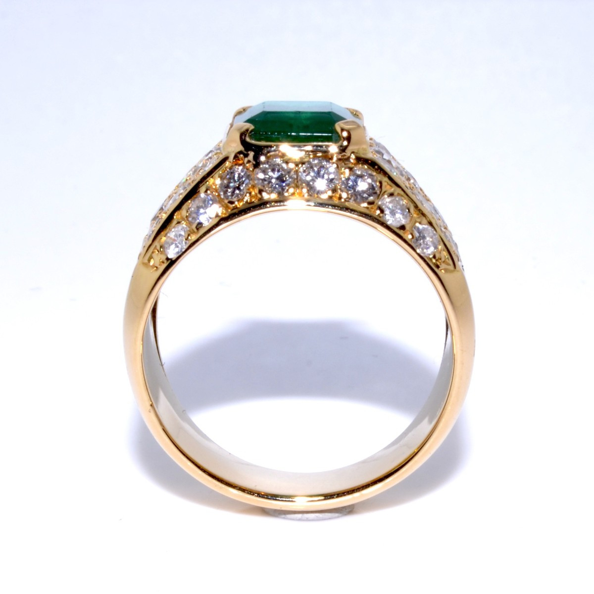 Bague jonc émeraude et diamants-photo-1