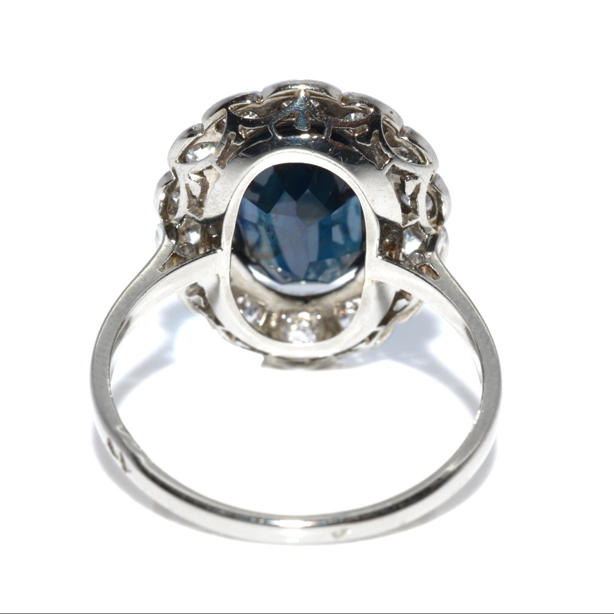 Bague Art Déco en saphir et entourage diamants-photo-2