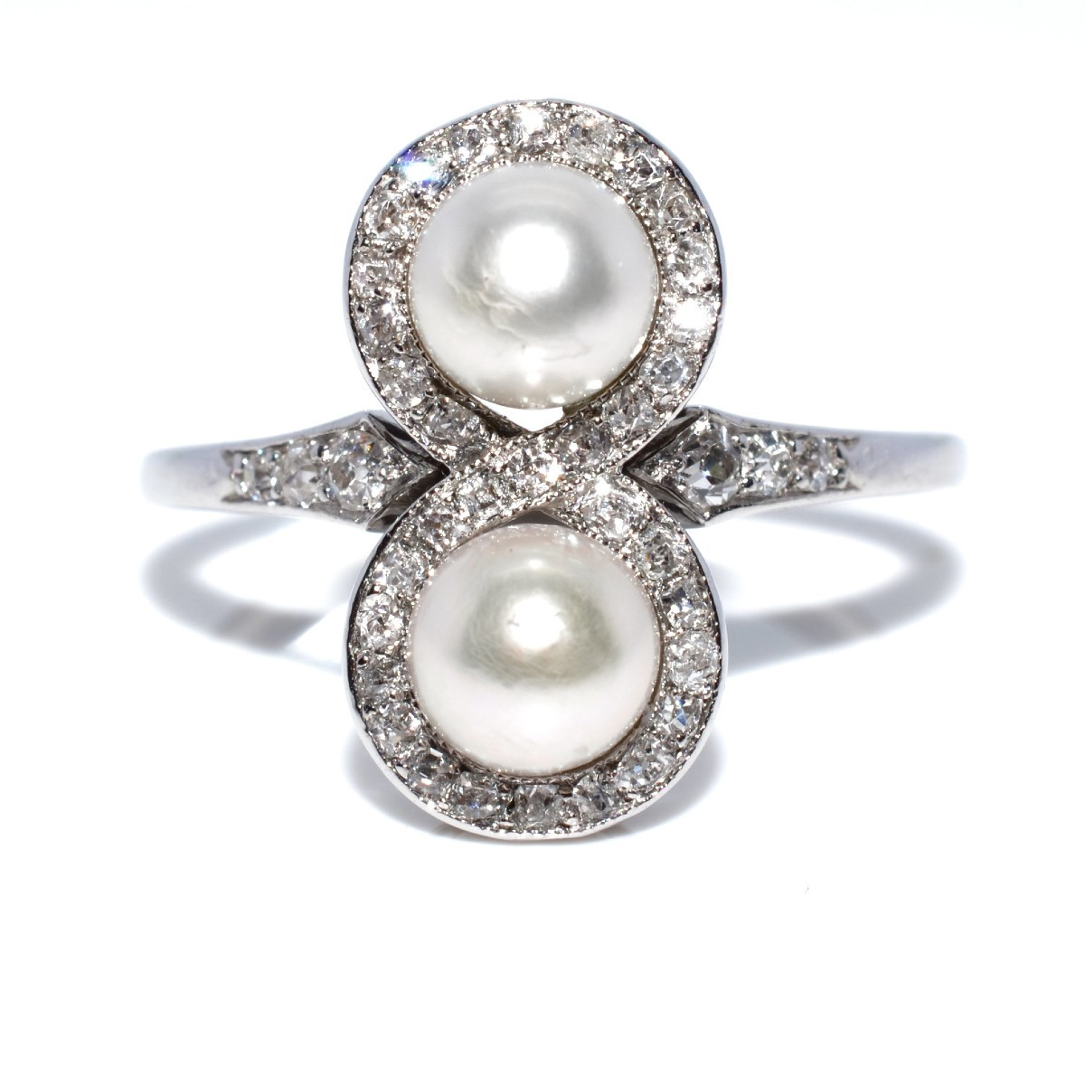 Diamond And Pearl Toi Et Moi Ring
