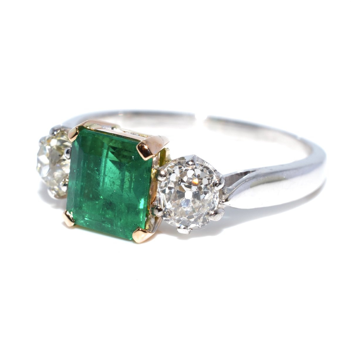 Bague trilogie émeraude et diamants-photo-4