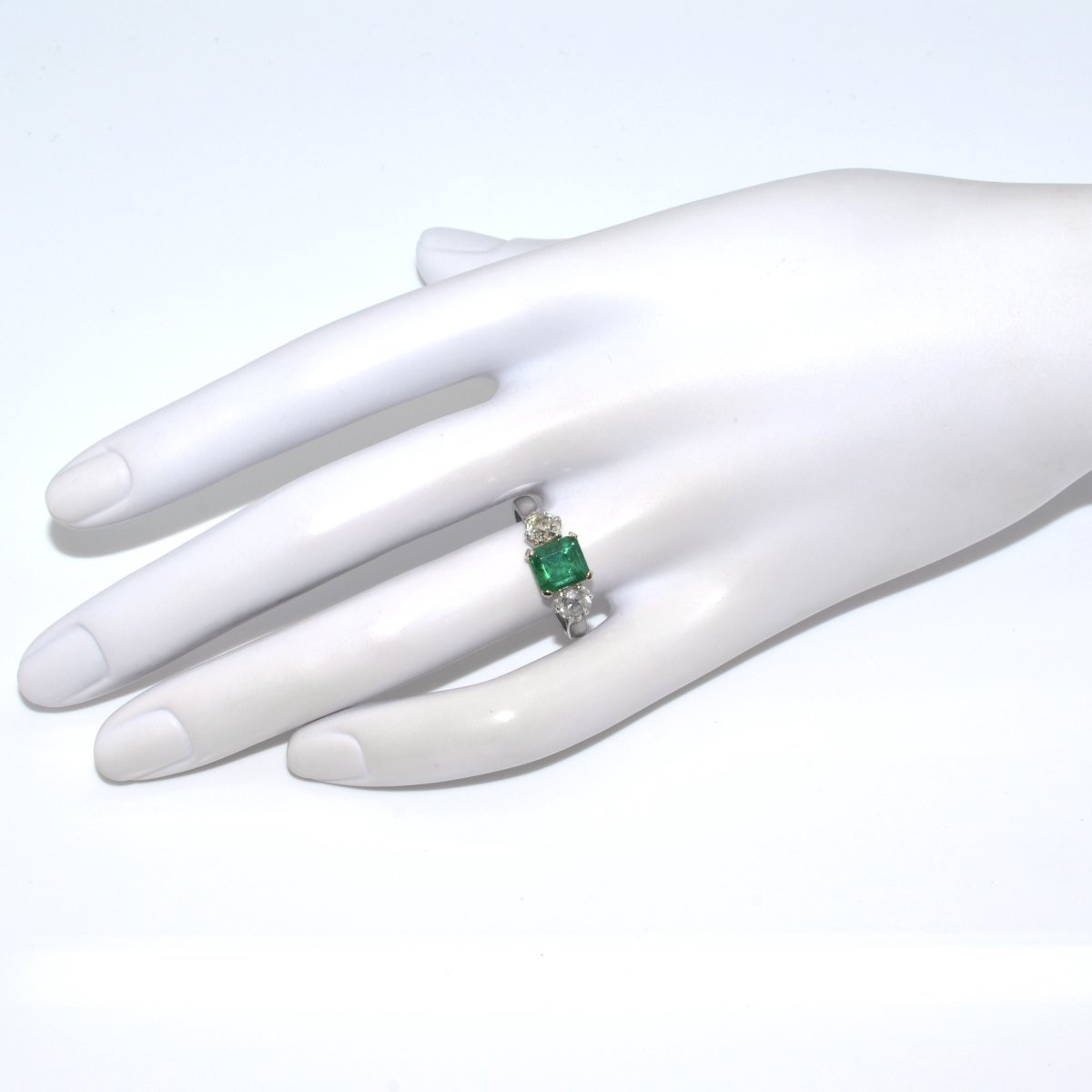 Bague trilogie émeraude et diamants-photo-2