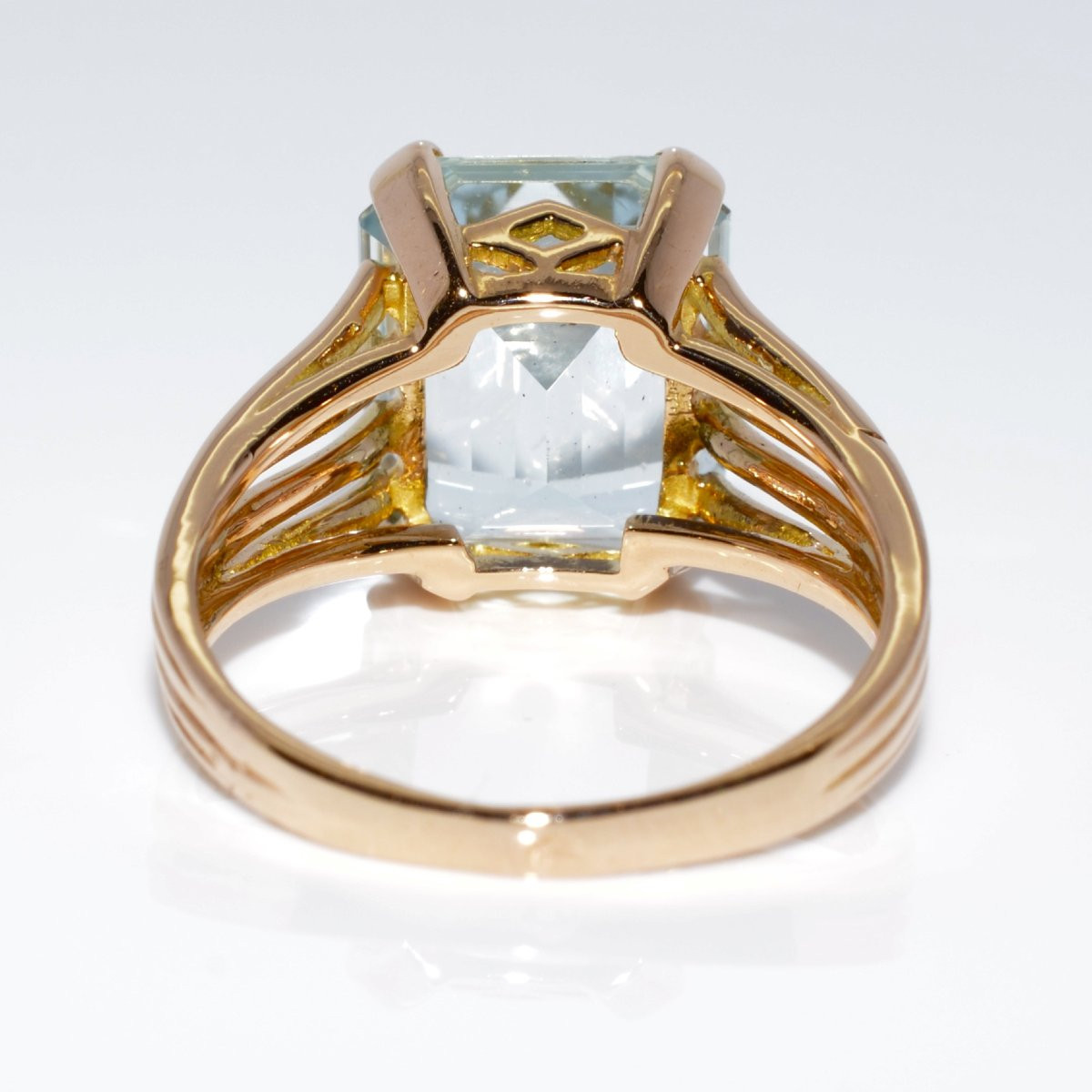 Vintage Aquamarine Ring-photo-3