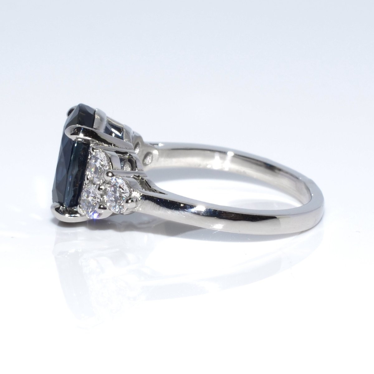 Sapphire And Diamond Ring-photo-3