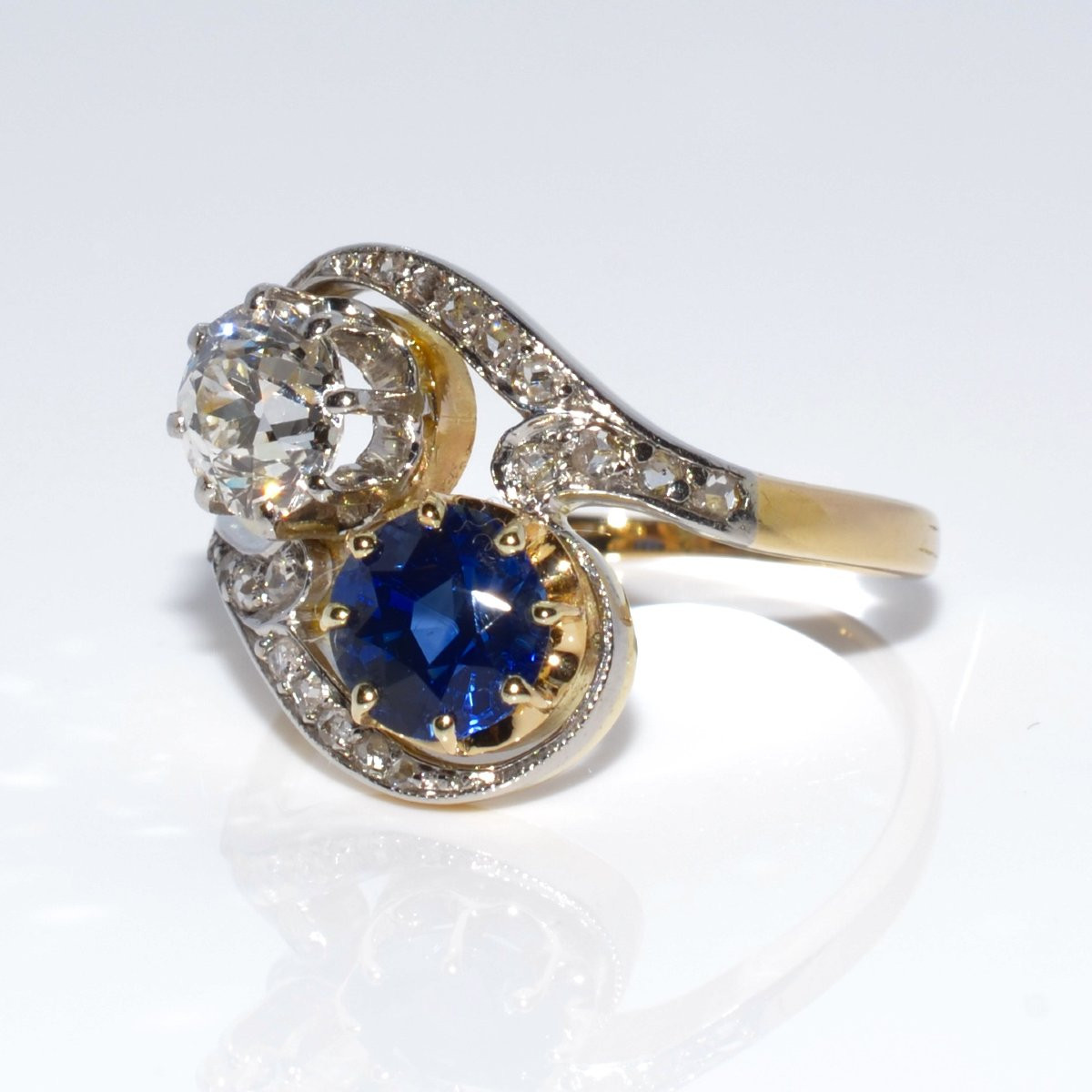 Diamond And Sapphire Toi Et Moi Ring-photo-4