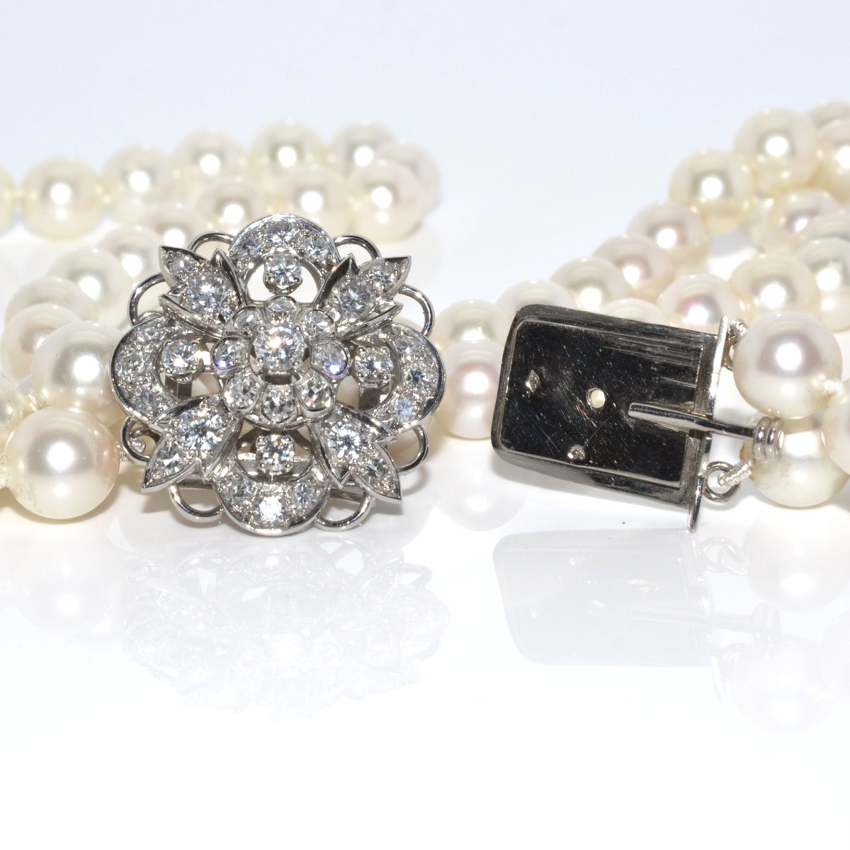 Double Strand Pearl And Diamond Necklace-photo-2