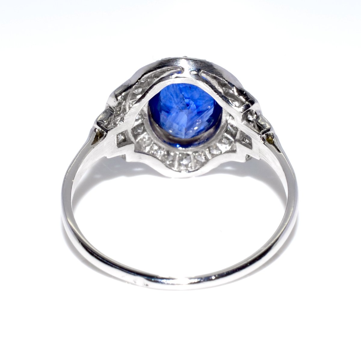 Bague Art Déco en saphir et entourage diamants-photo-2