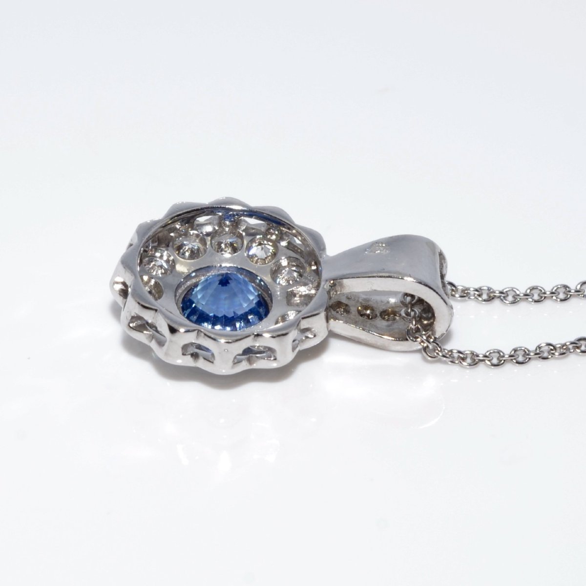 Sapphire And Diamond Daisy Pendant-photo-3