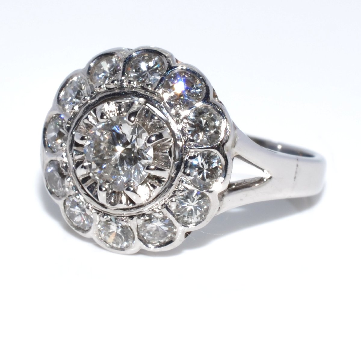 Diamond Vintage Cluster Ring-photo-2