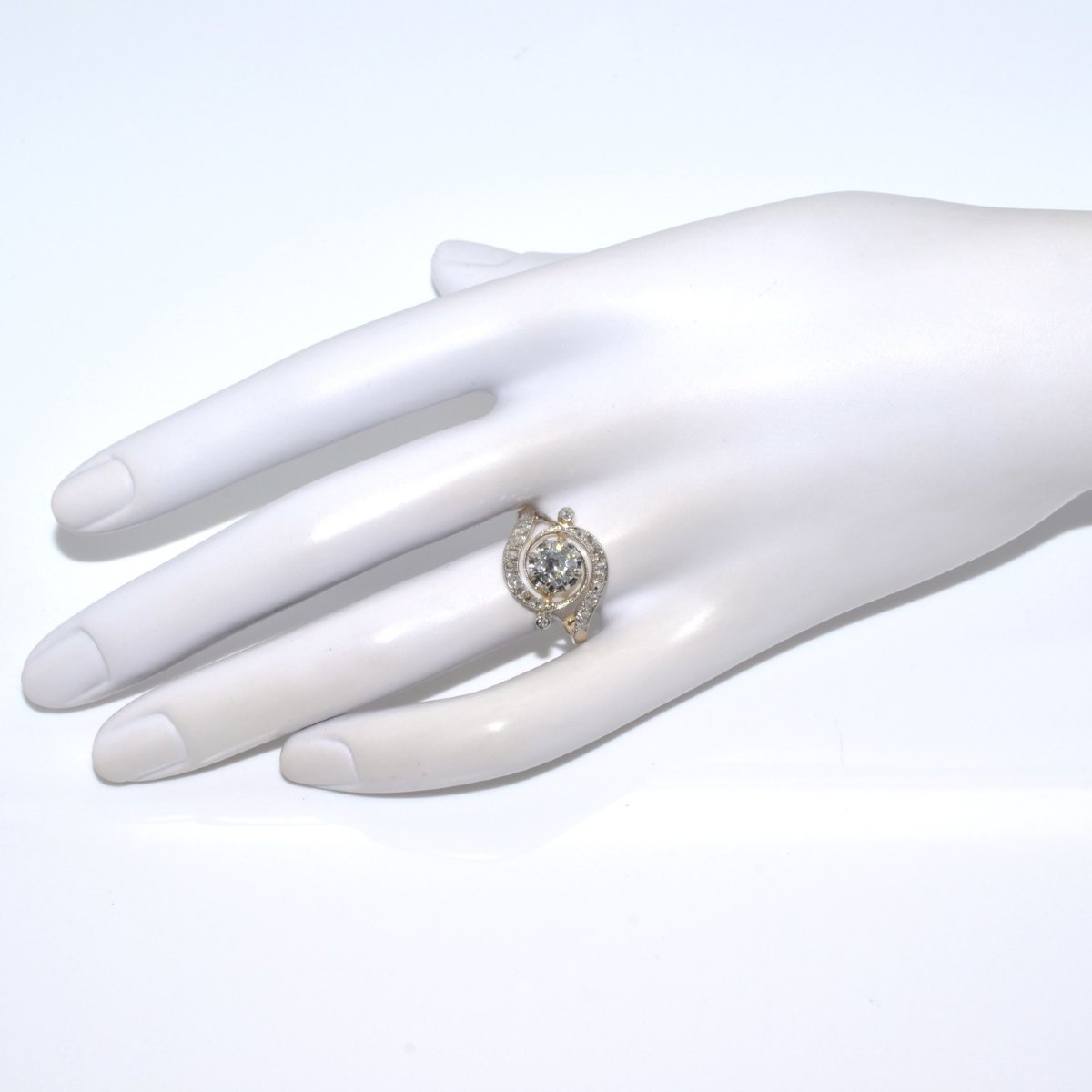 Diamond Tourbillon Ring-photo-2